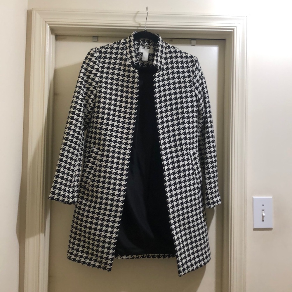Houndstooth trench jacket.
